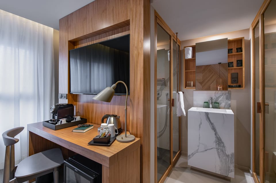 Executive Room | In-room safe, blackout drapes, soundproofing, free WiFi