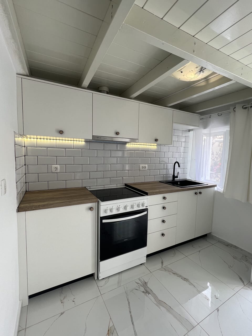 Quadruple Room, Two floors | Private kitchen | Fridge, electric kettle