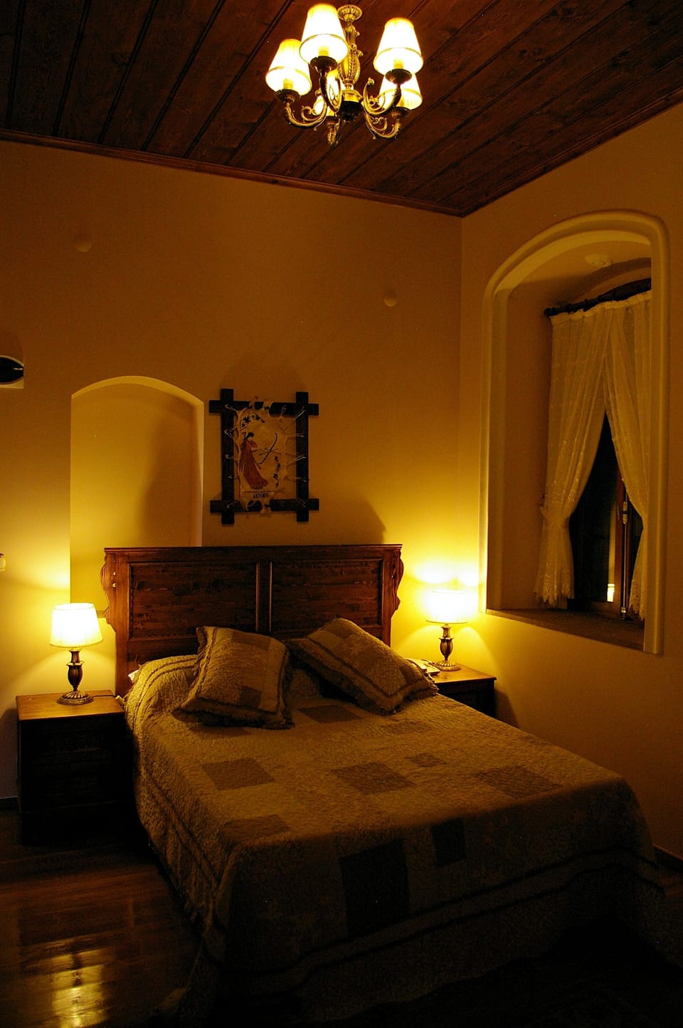 Deluxe Double Room Single Use | In-room safe, desk, free WiFi, bed sheets