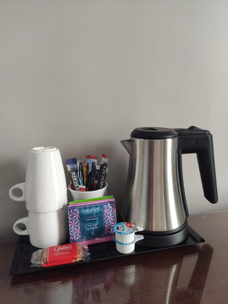 Coffee/tea maker, eco-friendly cleaning products