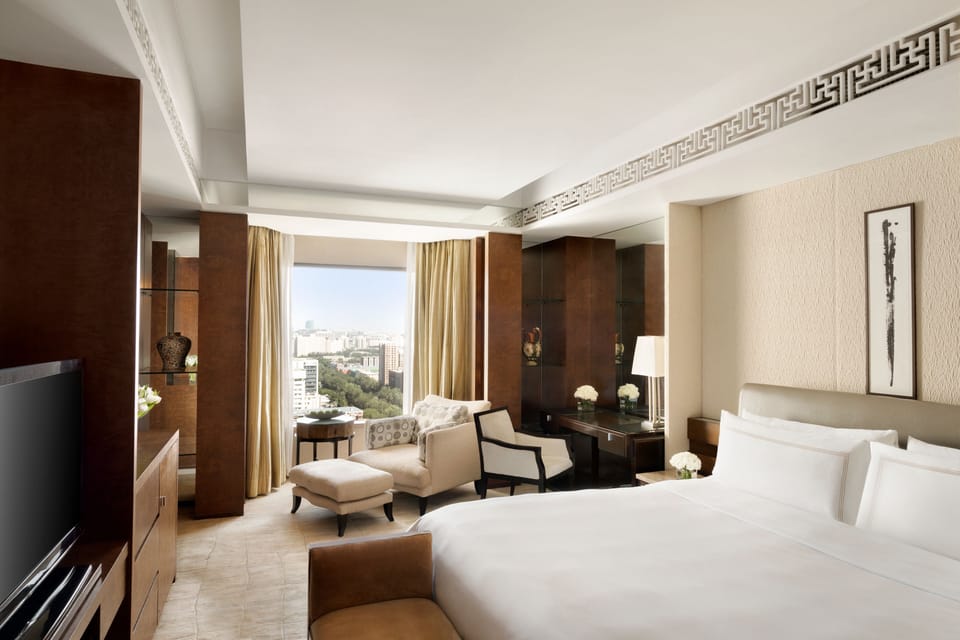 Down comforters, minibar, in-room safe, desk