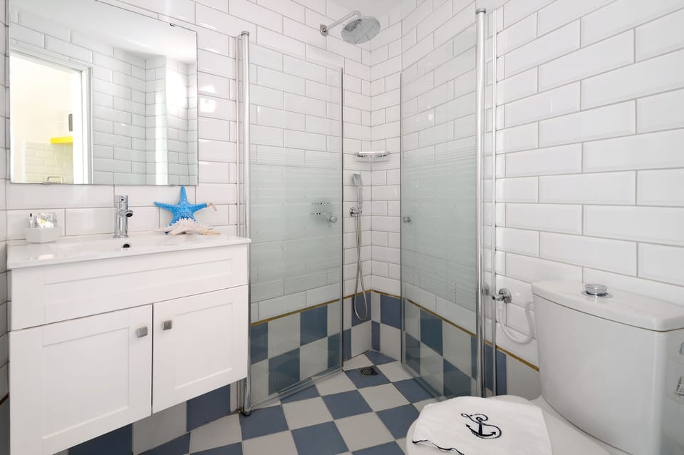 Gesher HaZiv TravelHotel Hotel in North District