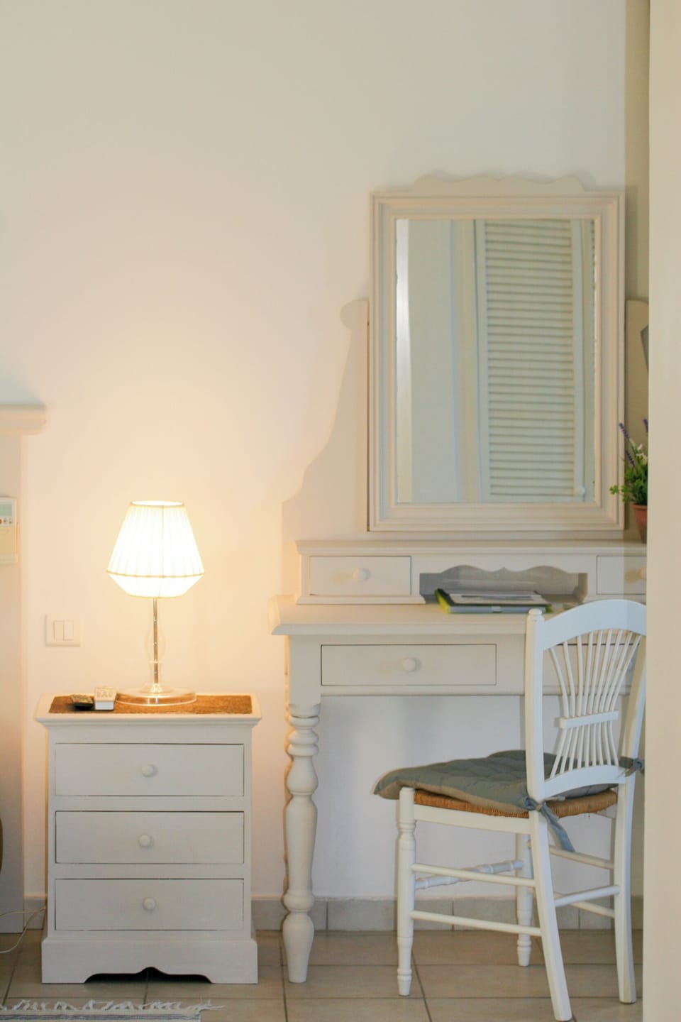 Minibar, in-room safe, soundproofing, iron/ironing board