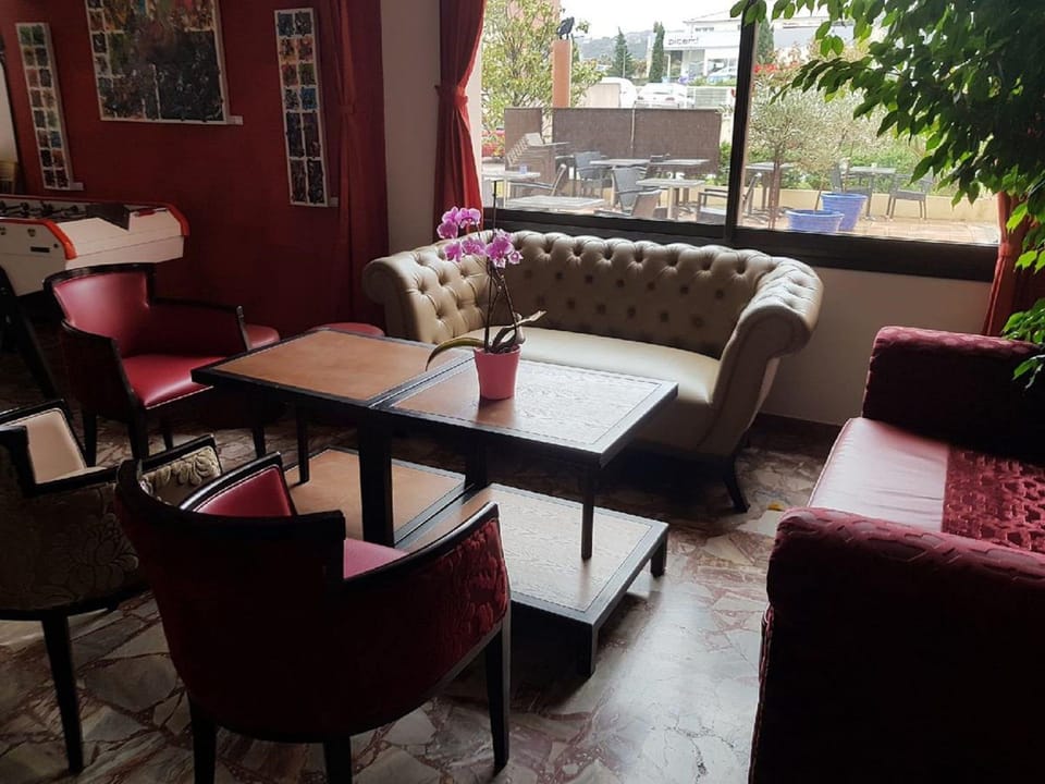 Lobby sitting area