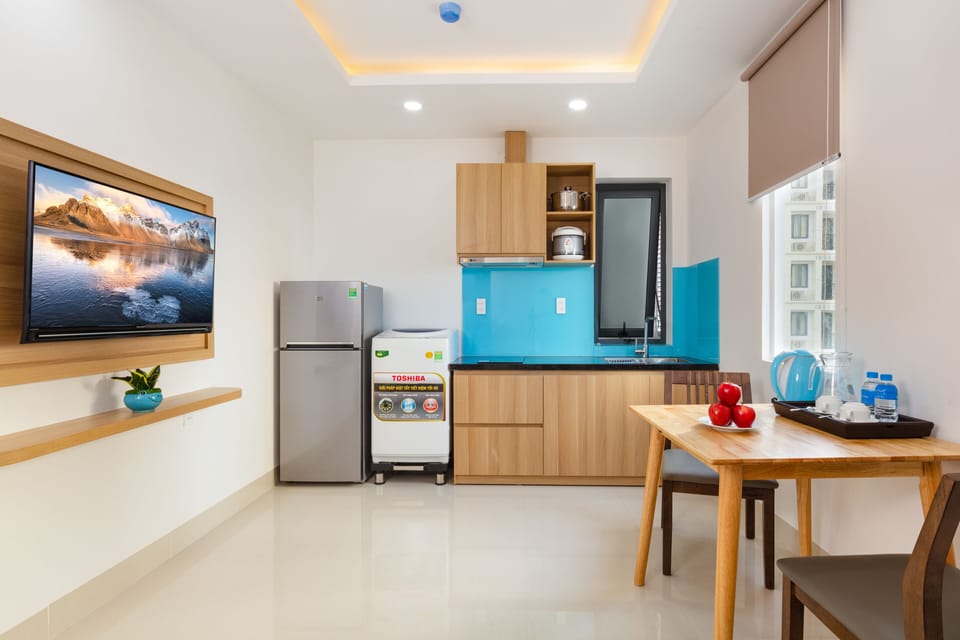 Basic Apartment | Private kitchen | Mini-fridge, electric kettle