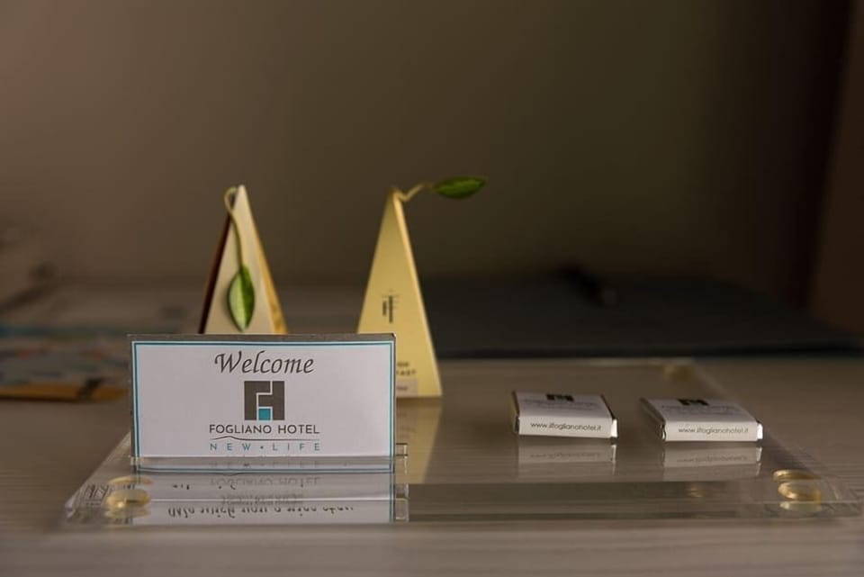 Deluxe Suite, Sea View | 1 bedroom, premium bedding, Select Comfort beds, minibar