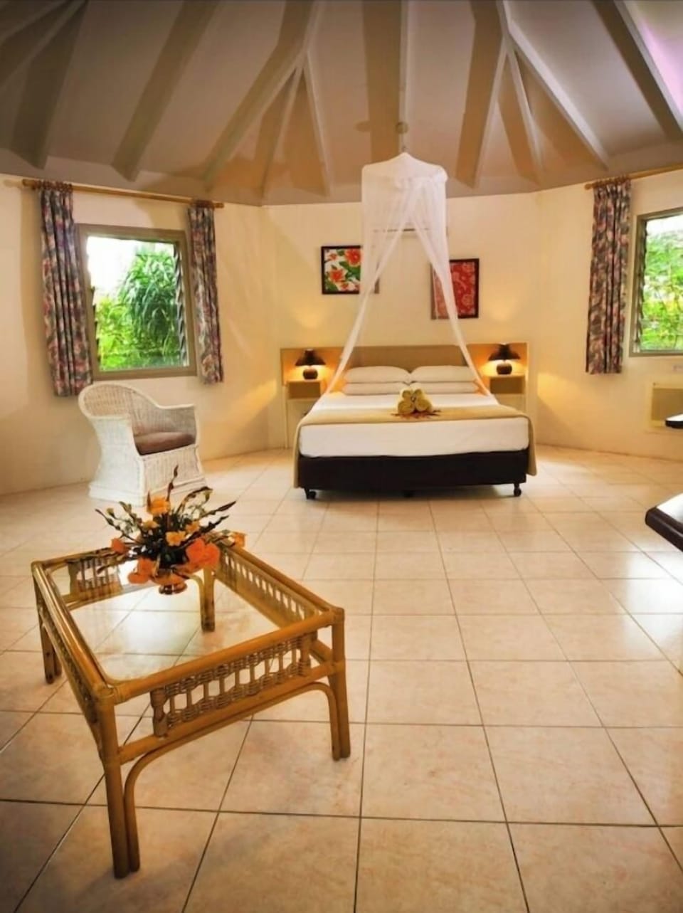Basic Bungalow, 1 Queen Bed with Sofa bed, Garden View | In-room safe, iron/ironing board, bed sheets