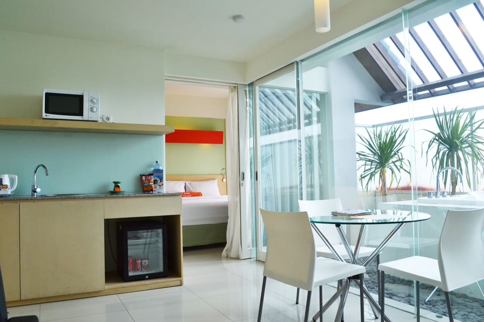 In-room dining