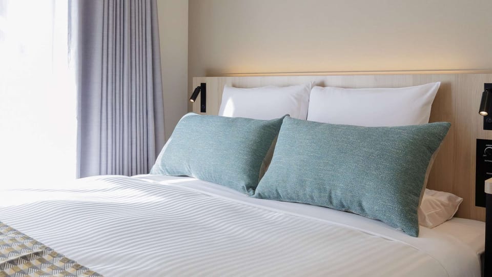 In-room safe, iron/ironing board (on request), WiFi (free), bed sheets