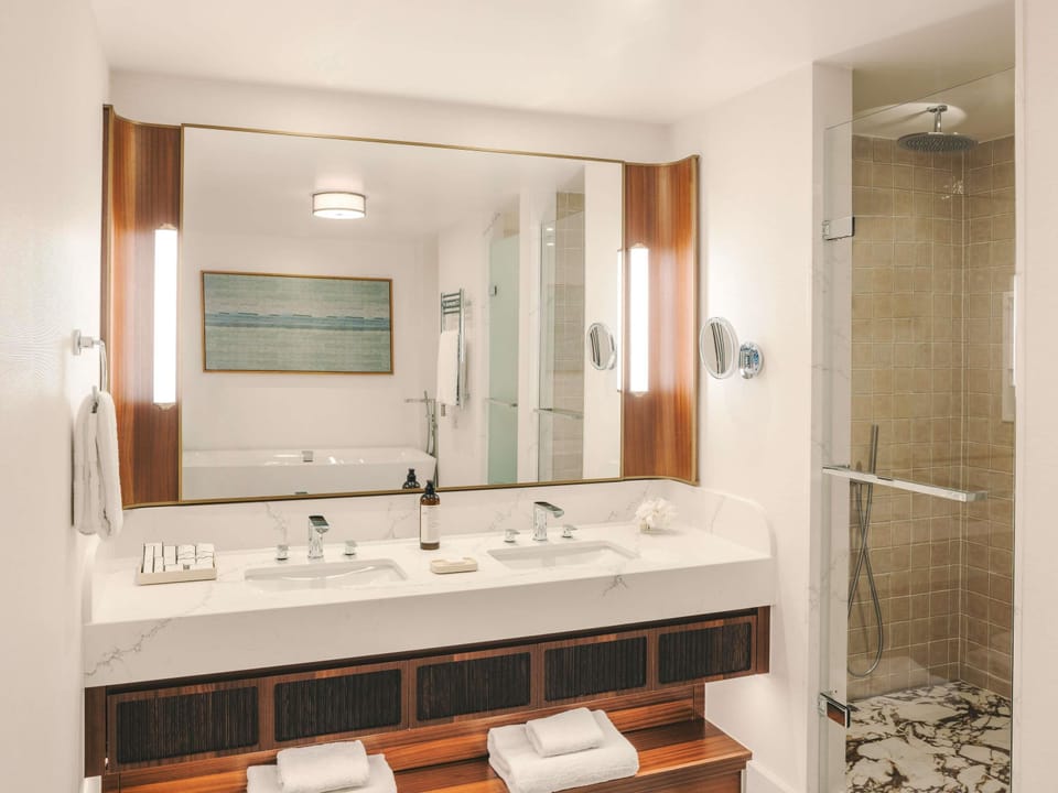 Premium bedding, pillowtop beds, minibar, in-room safe
