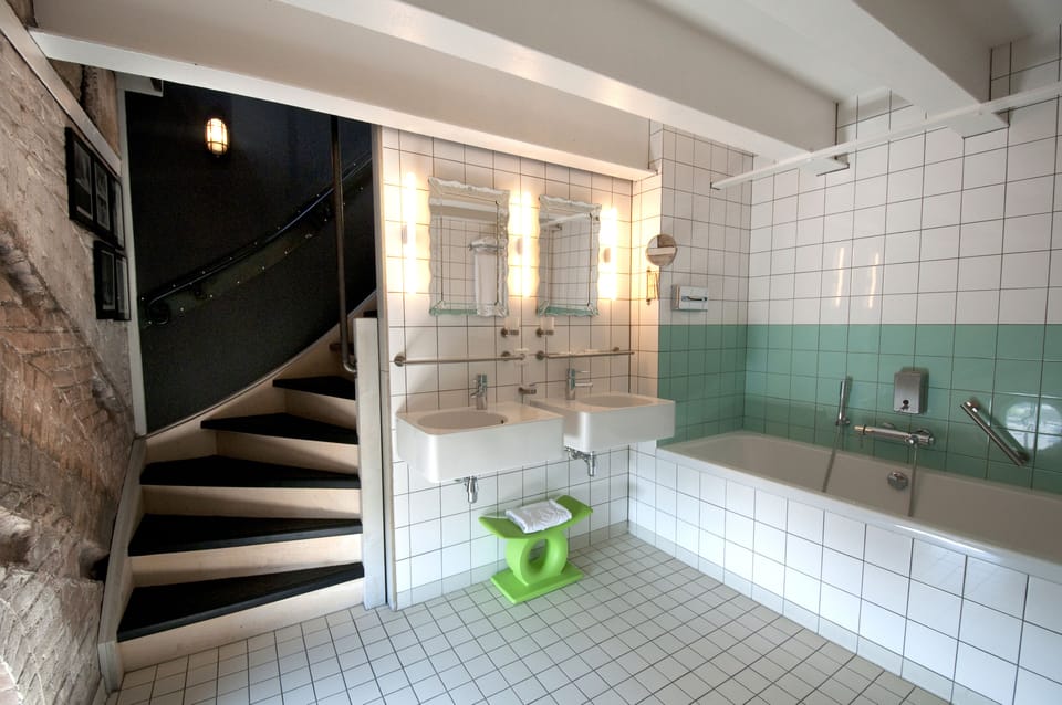 Double Room, Tower (reservoir) | Bathroom | Rainfall showerhead, hair dryer, towels