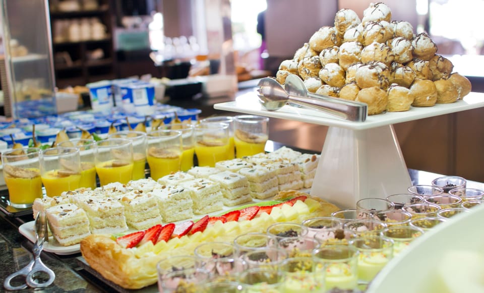 Daily buffet breakfast for a fee