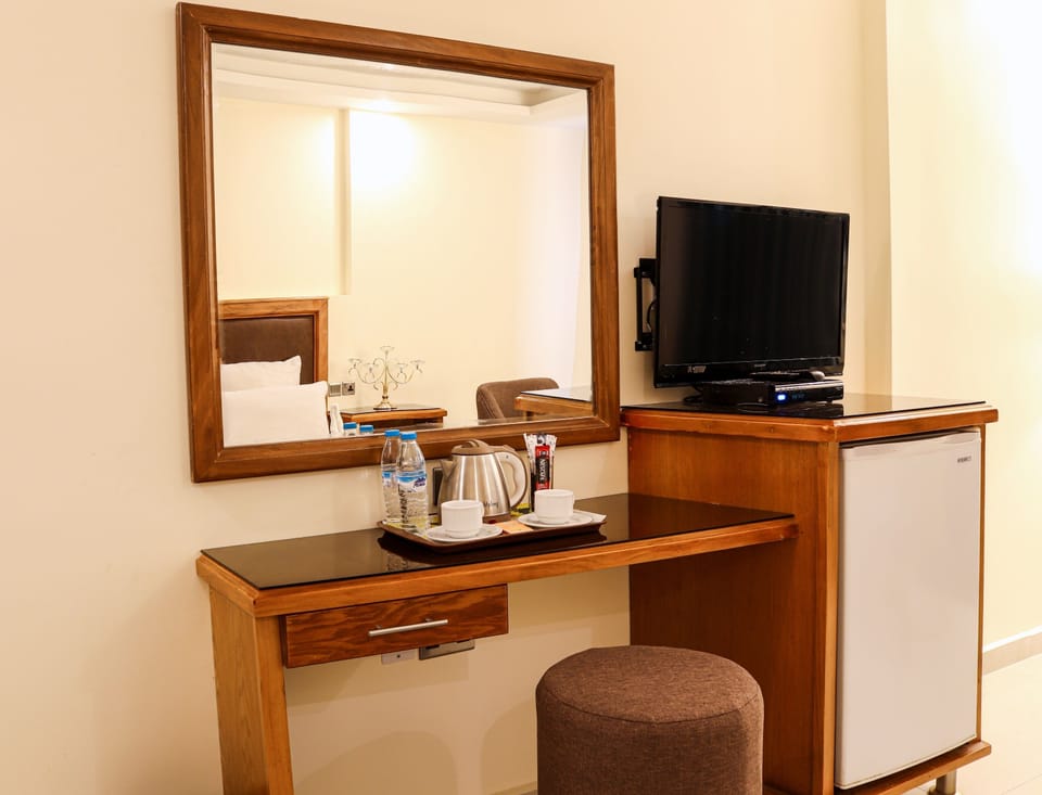 Minibar, in-room safe, desk, free WiFi