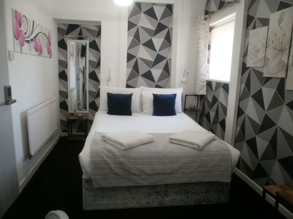 Double Room, Ensuite ( 2)