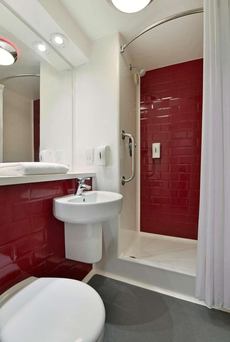 Bathtub, hair dryer