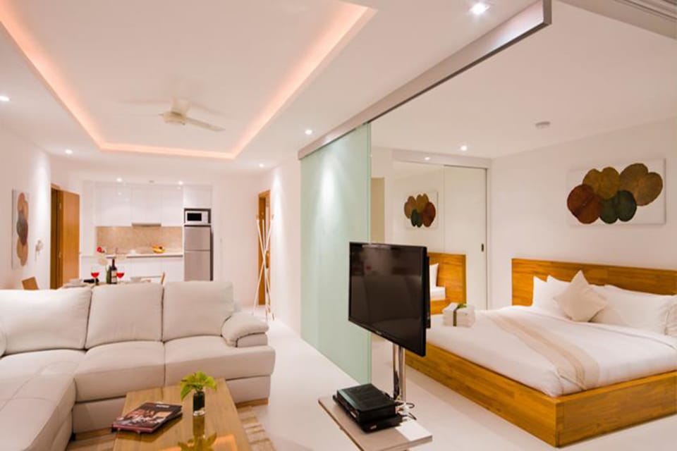 Suite, 1 Bedroom | 1 bedroom, premium bedding, Select Comfort beds, minibar