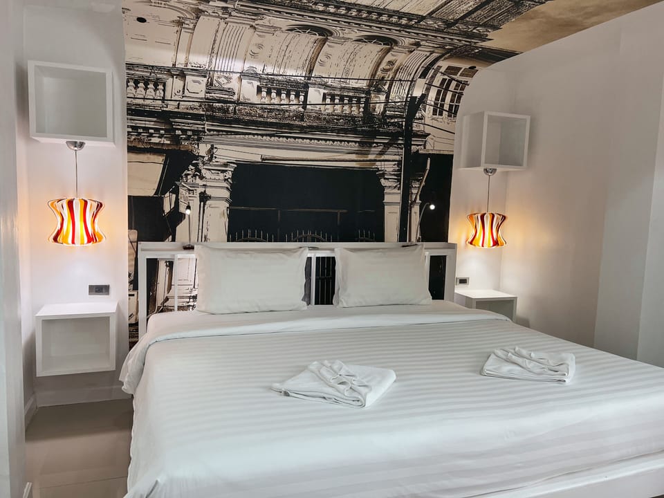 Superior Double Room | In-room safe, soundproofing, free WiFi, bed sheets