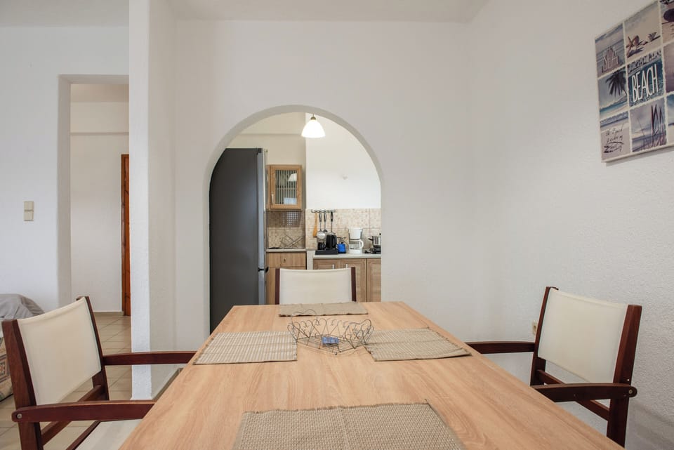 Apartment, Sea View | Living area | 32-inch LCD TV with satellite channels, TV