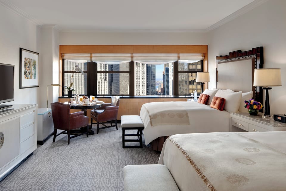 Premium bedding, in-room safe, desk, laptop workspace