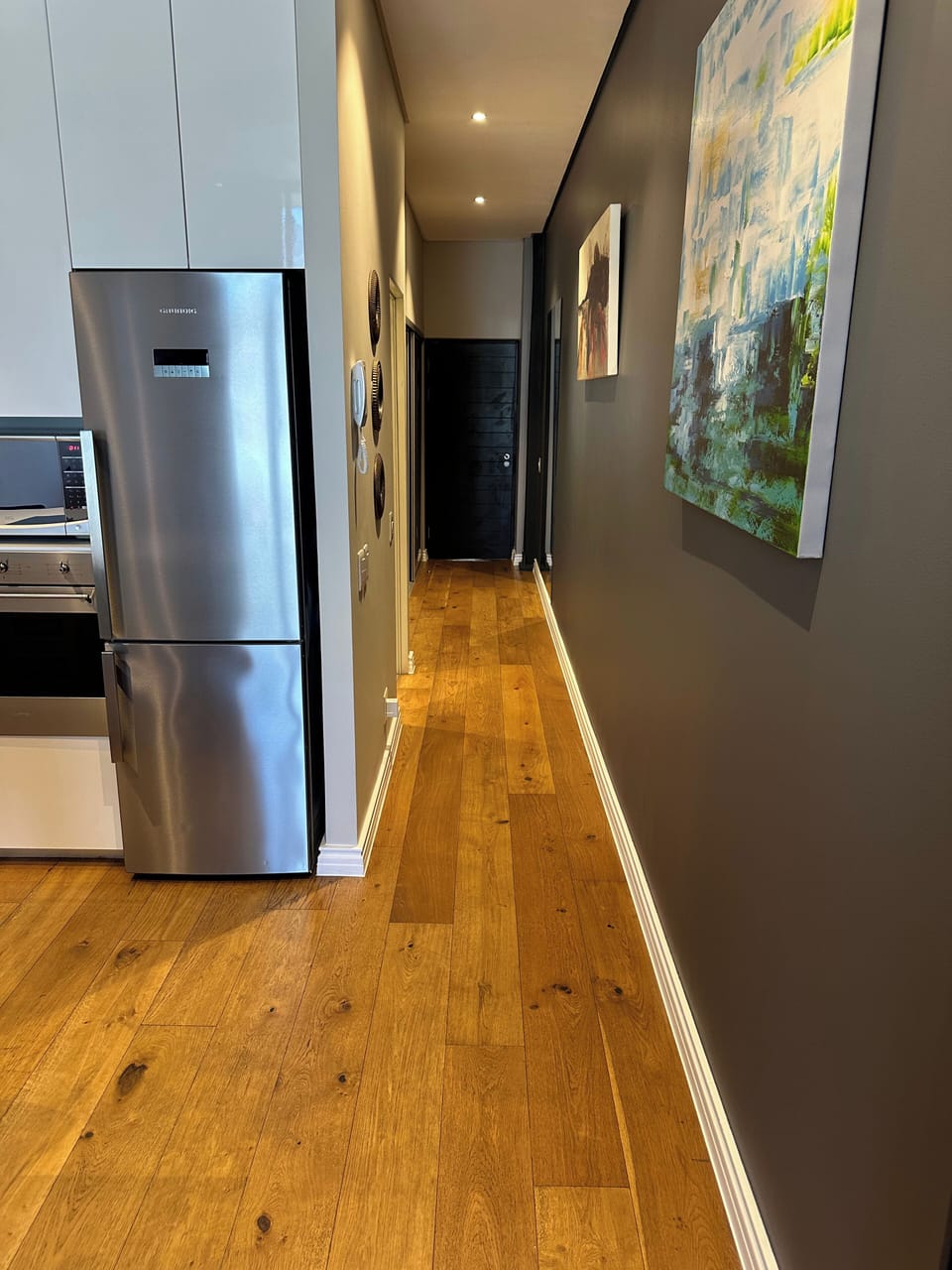 Apartment 214 | In-room safe, individually decorated, individually furnished