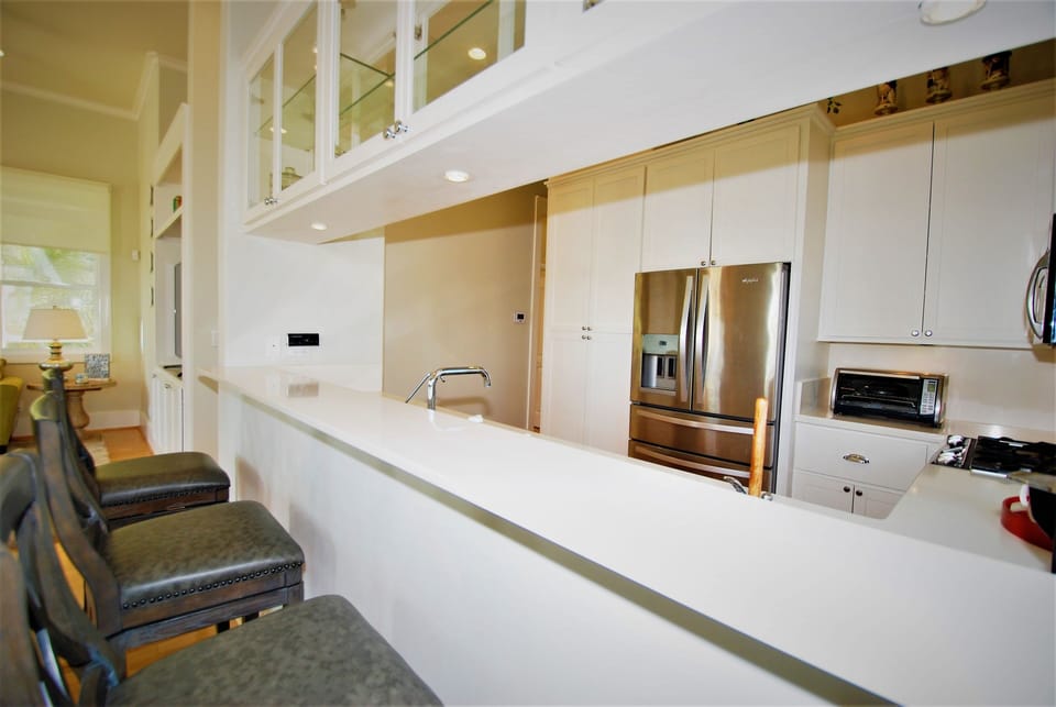 House, 4 Bedrooms | Private kitchen | Coffee/tea maker, fridge, oven, toaster