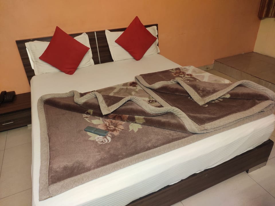 Executive Double Room | Free WiFi