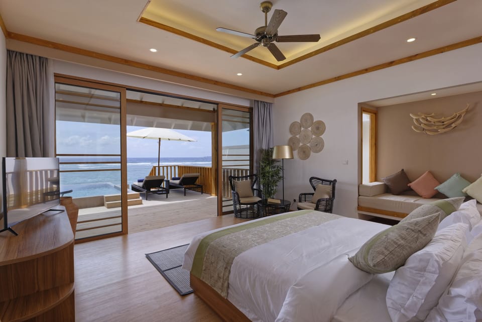Ocean Pool Villa | Premium bedding, in-room safe, individually furnished, laptop workspace