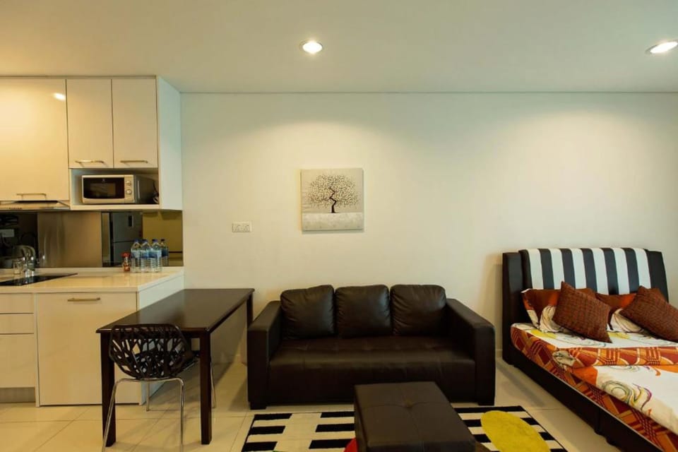 Studio Apartment, Balcony | Free WiFi, bed sheets