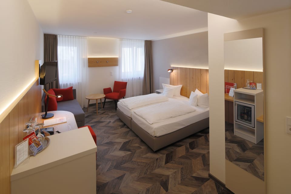 Minibar, in-room safe, desk, laptop workspace