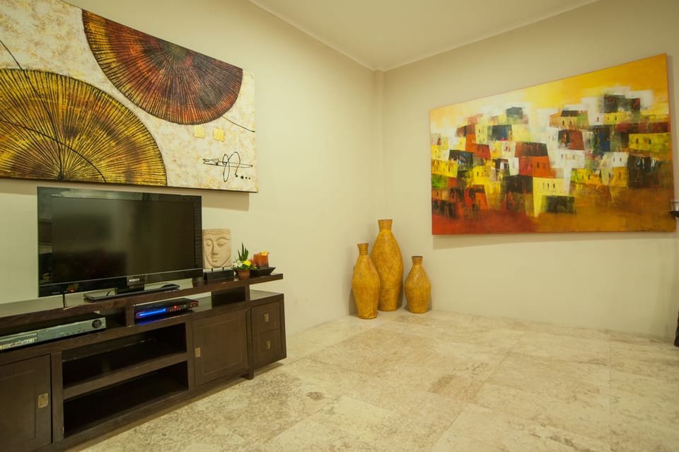 Apartment, 2 Bedrooms | Premium bedding, minibar, in-room safe, rollaway beds