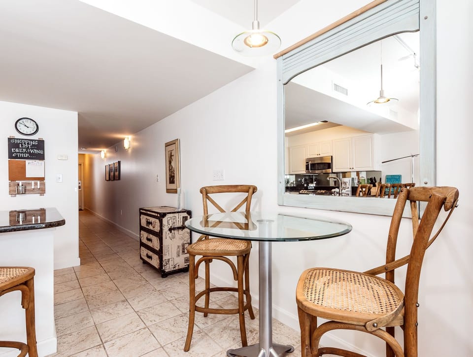 Condo | Private kitchen | Oven, stovetop, toaster