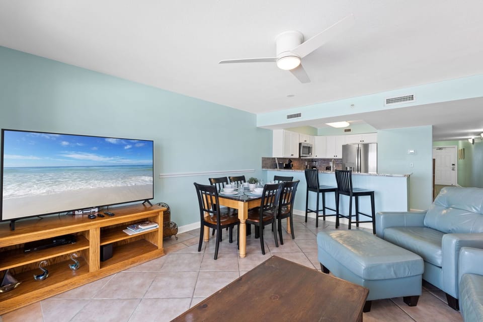 Condo (Pelican Isle 508 - Sandcastle Shores) | Interior