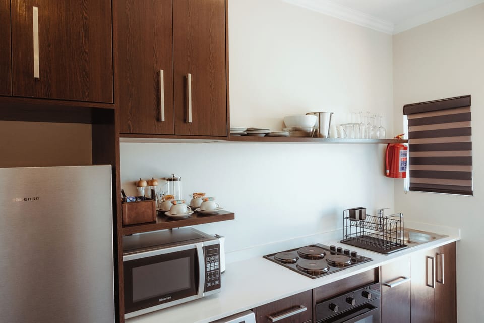 Family Room | In-room safe, soundproofing, WiFi (free), individually decorated