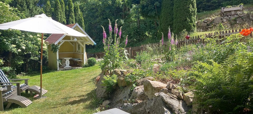 Apartment | Garden