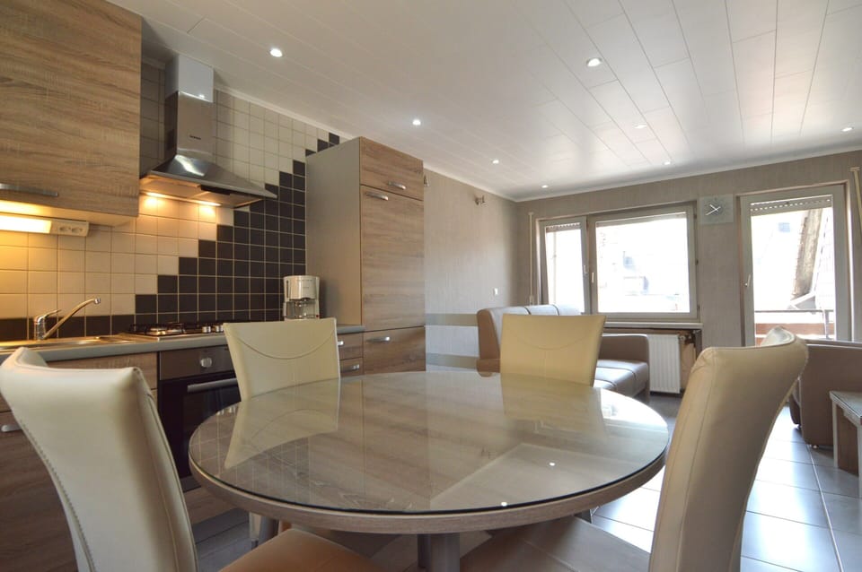 Apartment | Dining