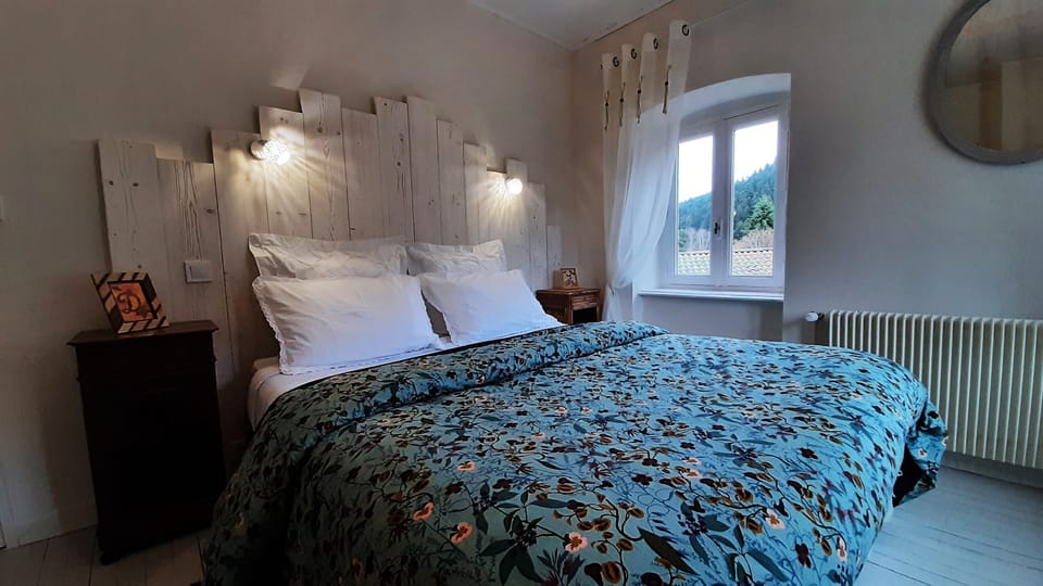 Premium bedding, individually decorated, individually furnished