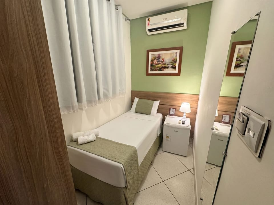Minibar, WiFi (free), bed sheets