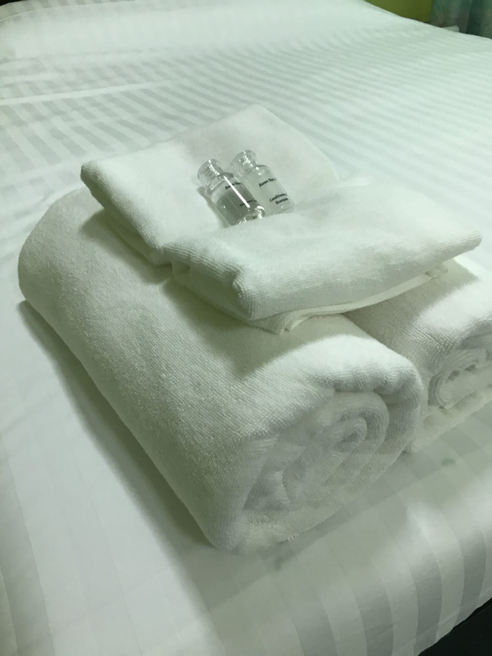 Deluxe Room, Balcony | Bathroom amenities | Towels, soap, toilet paper
