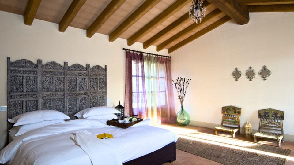 Deluxe Double Room | Egyptian cotton sheets, premium bedding, individually decorated