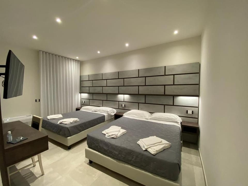 In-room safe, desk, blackout drapes, soundproofing