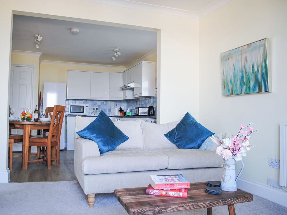 Cottage | Living area