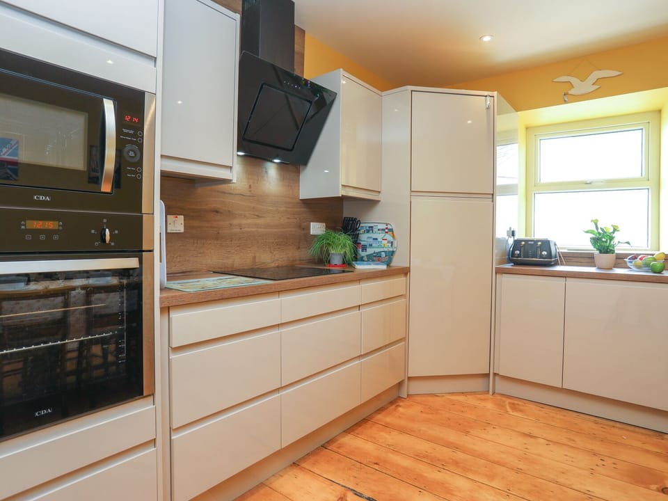 Cottage | Interior