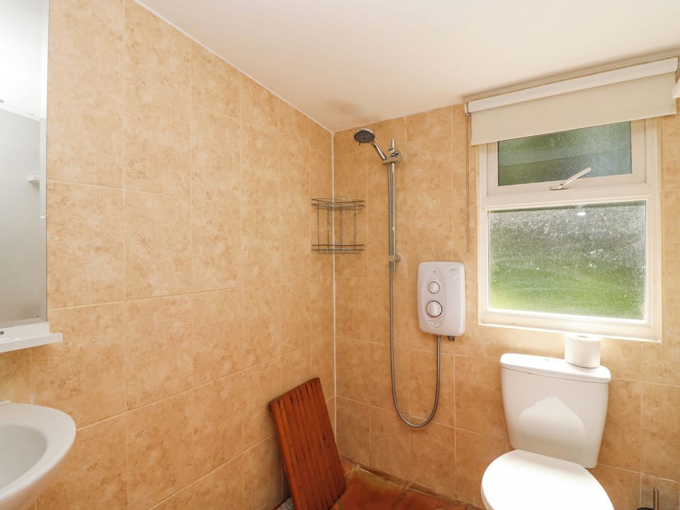 Washingpools Cottage in West Dorset District