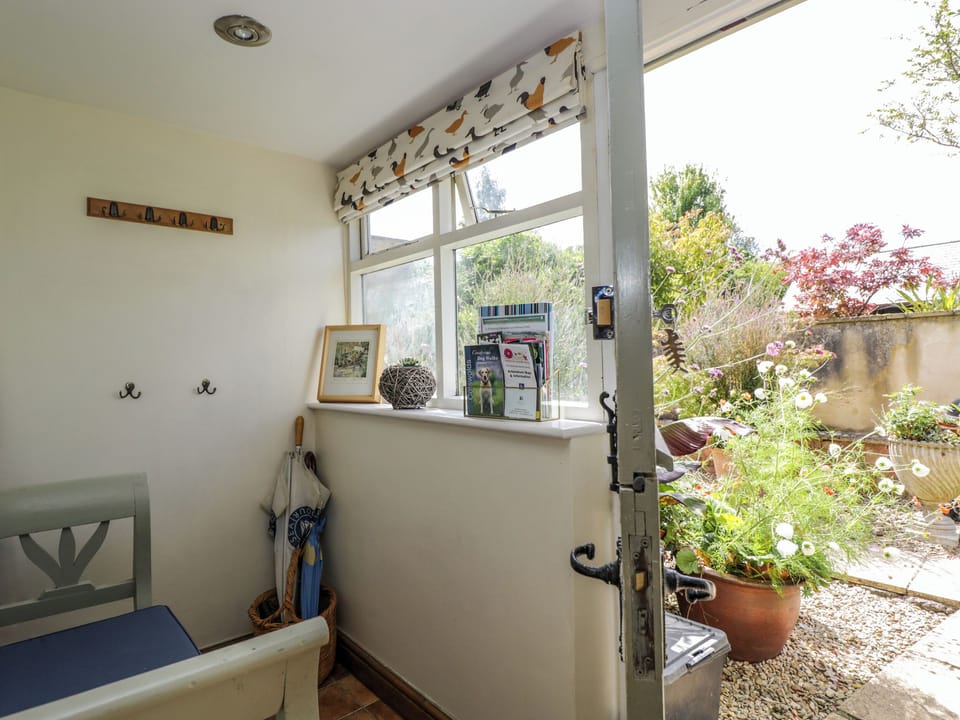 Cottage | Interior