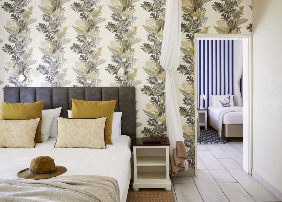 Family Room | In-room safe, free WiFi, bed sheets
