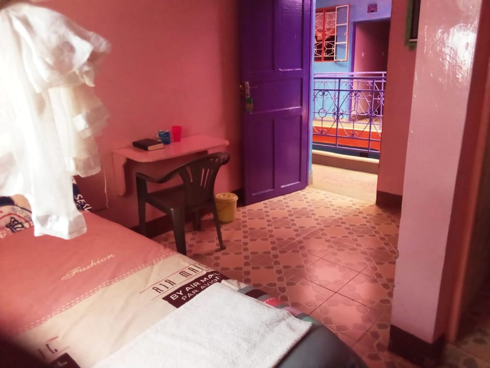 Standard Room | Desk, free WiFi, bed sheets
