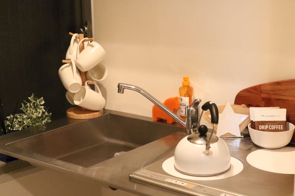 Basic Apartment, Non Smoking, Terrace (4 Bed Rooms) | Private kitchenette | Fridge, microwave, stovetop, cookware/dishes/utensils