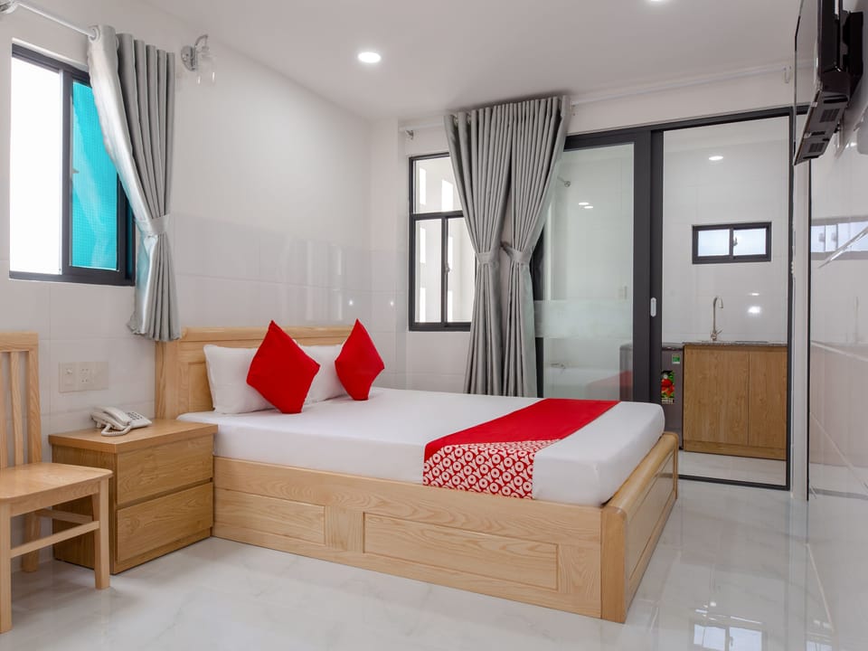 Studio | Minibar, desk, WiFi (free), bed sheets
