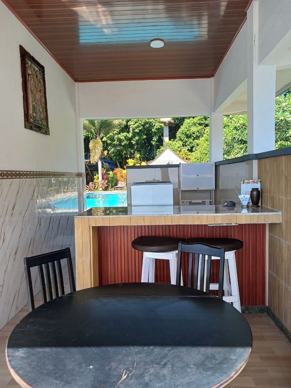 Family Room, Kitchen | Private kitchen