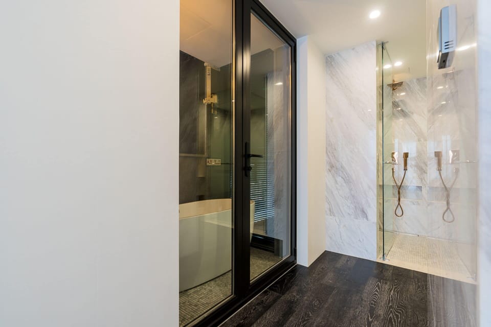 Premium Double Room | Bathroom | Separate tub and shower, hair dryer, bathrobes, slippers